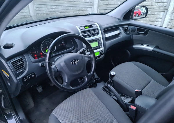 Kia Sportage cena 24000 przebieg: 210300, rok produkcji 2009 z Oława małe 379